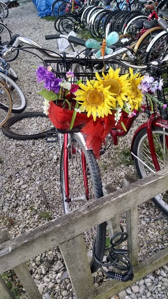 A pretty bike basket.  (Photo: Hilde DaVanon)